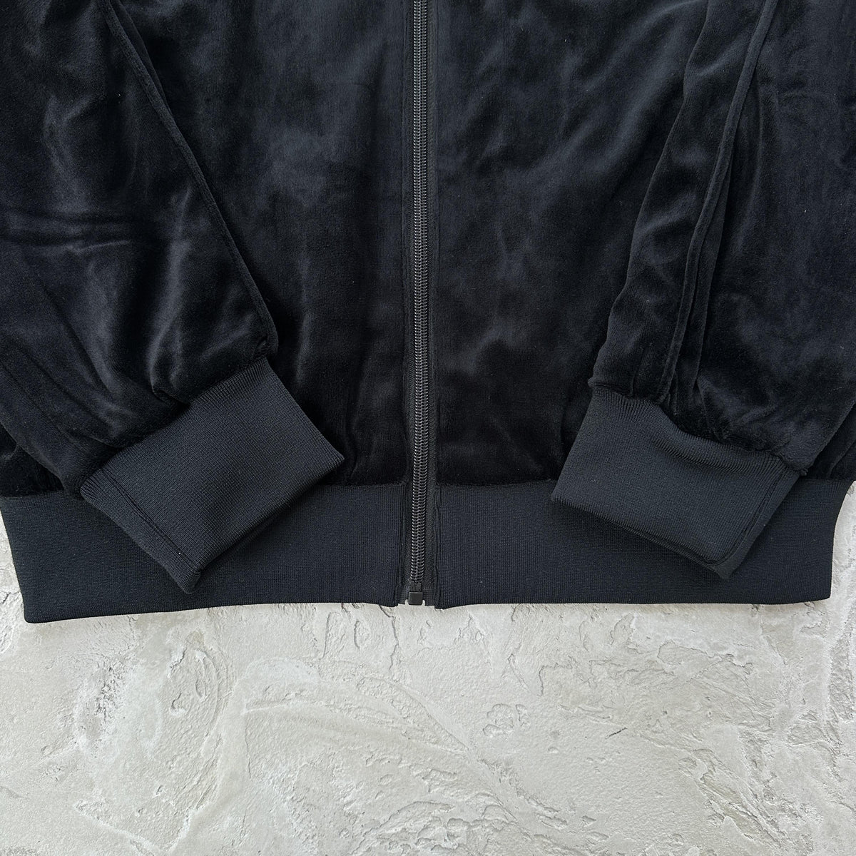 Corteiz Velvet Suit