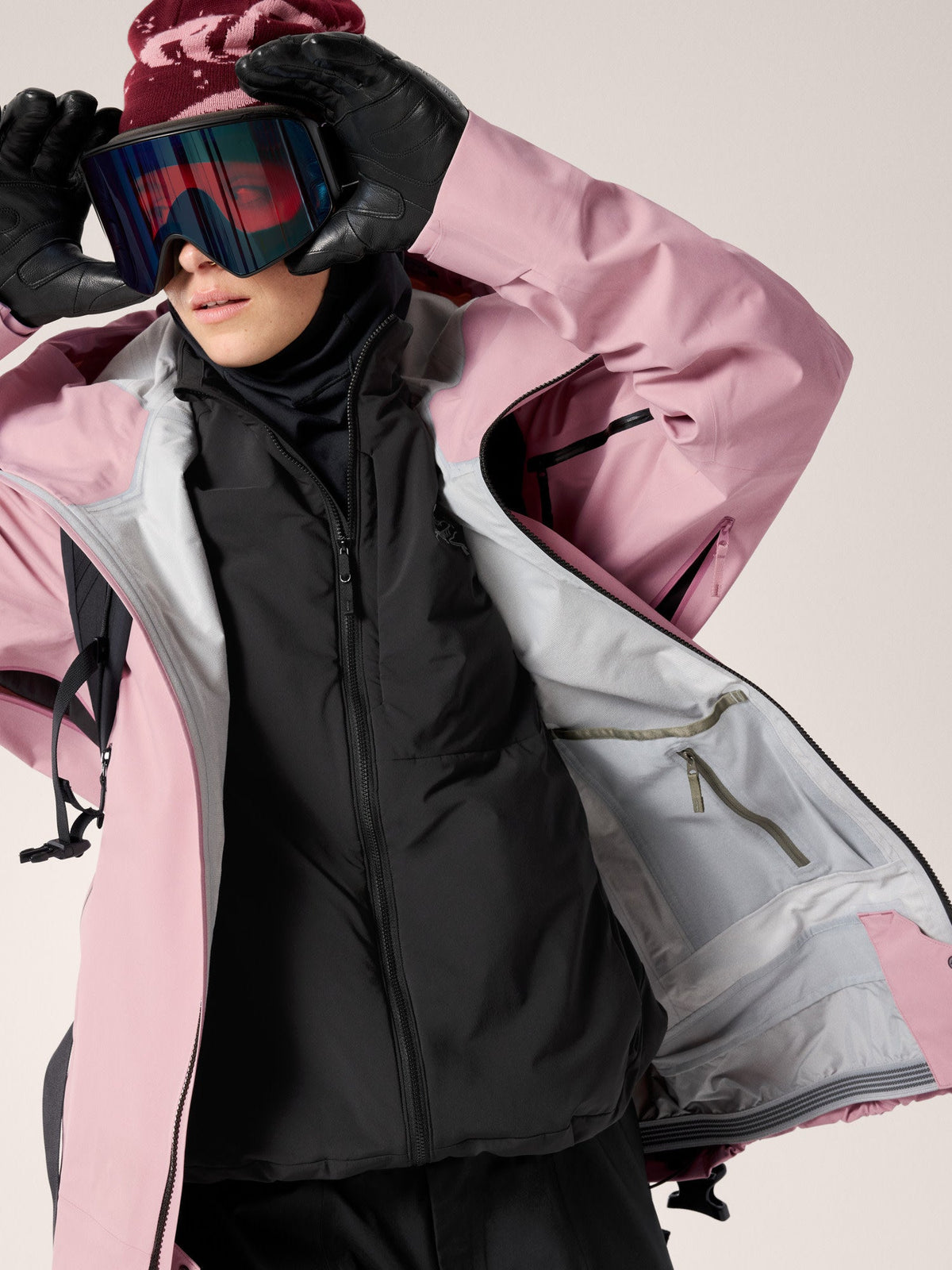 Sentinel Jacket Women's